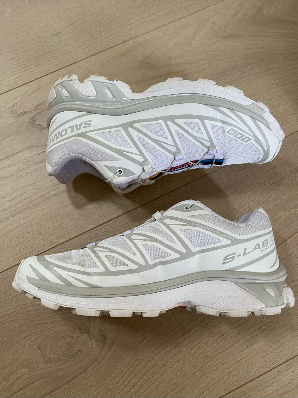 “IT GIRL” Salomon XT-6 White sneakers with Multicolor Tongue Accents 9 - Picture 5 of 11
